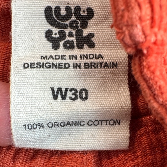 Lucy & Yak Bonnie Organic Corduroy Shorts Orange Size W29-W30 - Picture 10 of 15